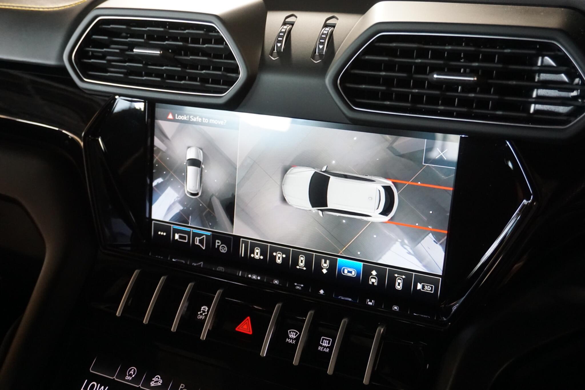 Lamborghini Urus 4.0 V8 BiTurbo SUV 5dr Petrol Auto 4WD Euro 6 (650 ps)